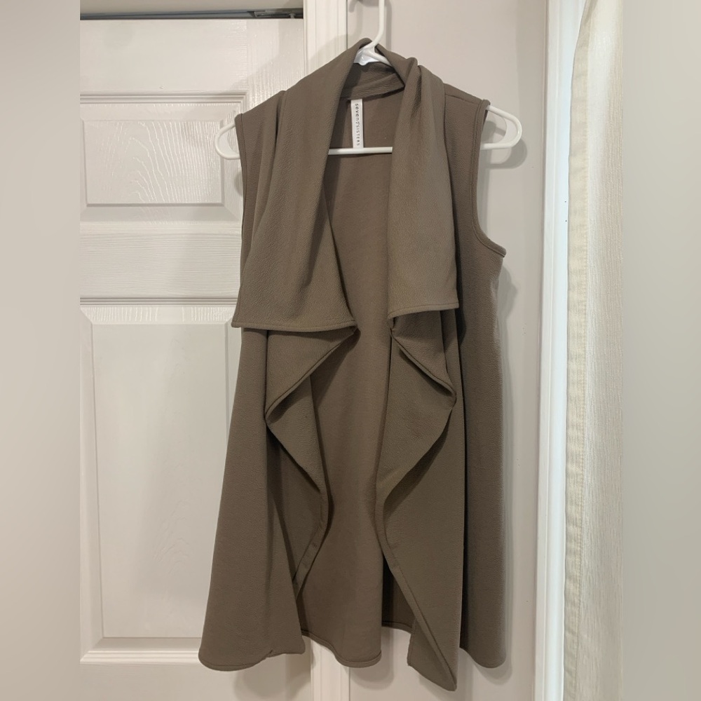 Sleeveless Tan Open Dress
